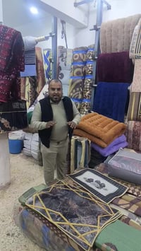 بضاعة مشكّلة • سوق الميلاد • مجمع كاظم