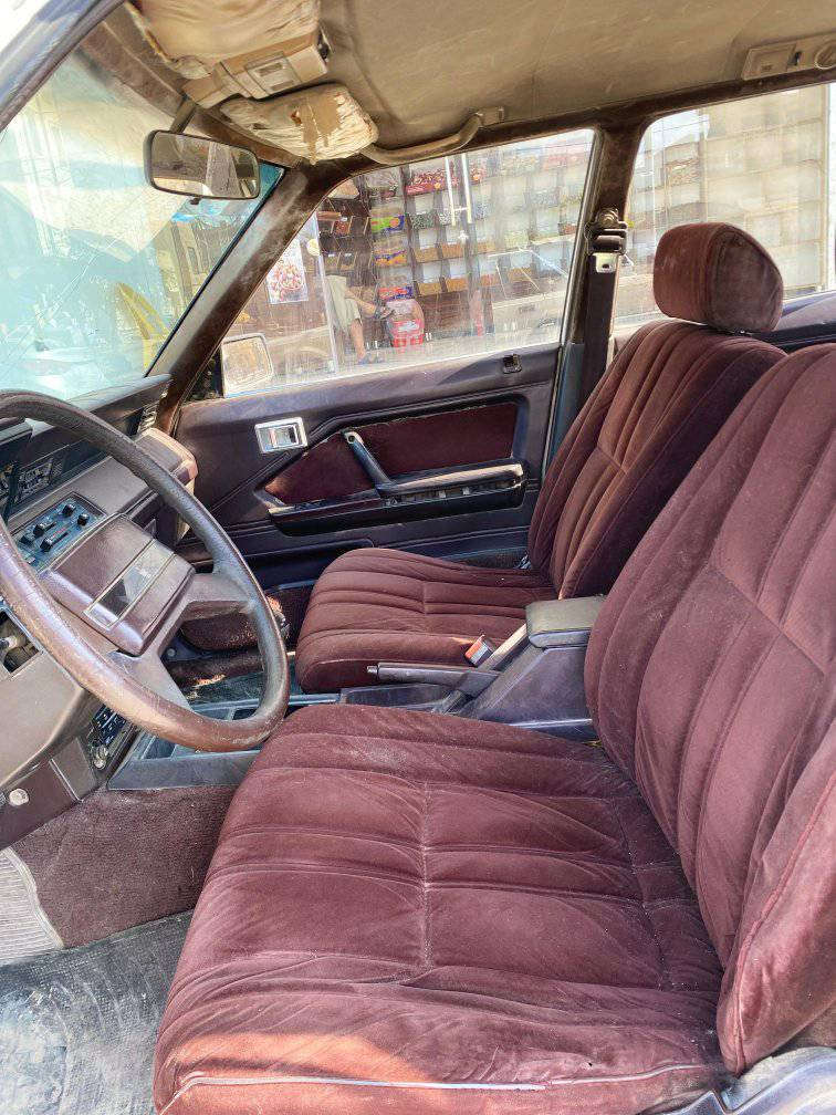 السلام عليكم سوبر موديل 85 رقم بغداد انكليزي محرك بلادي وممتاز وكير عادي تبريد شغال تحويل مباشر مكاني بغداد الحريه السعر 43 $ وبيها مجال بسيط للاستفسار اتصل وبخدمتك ***********
