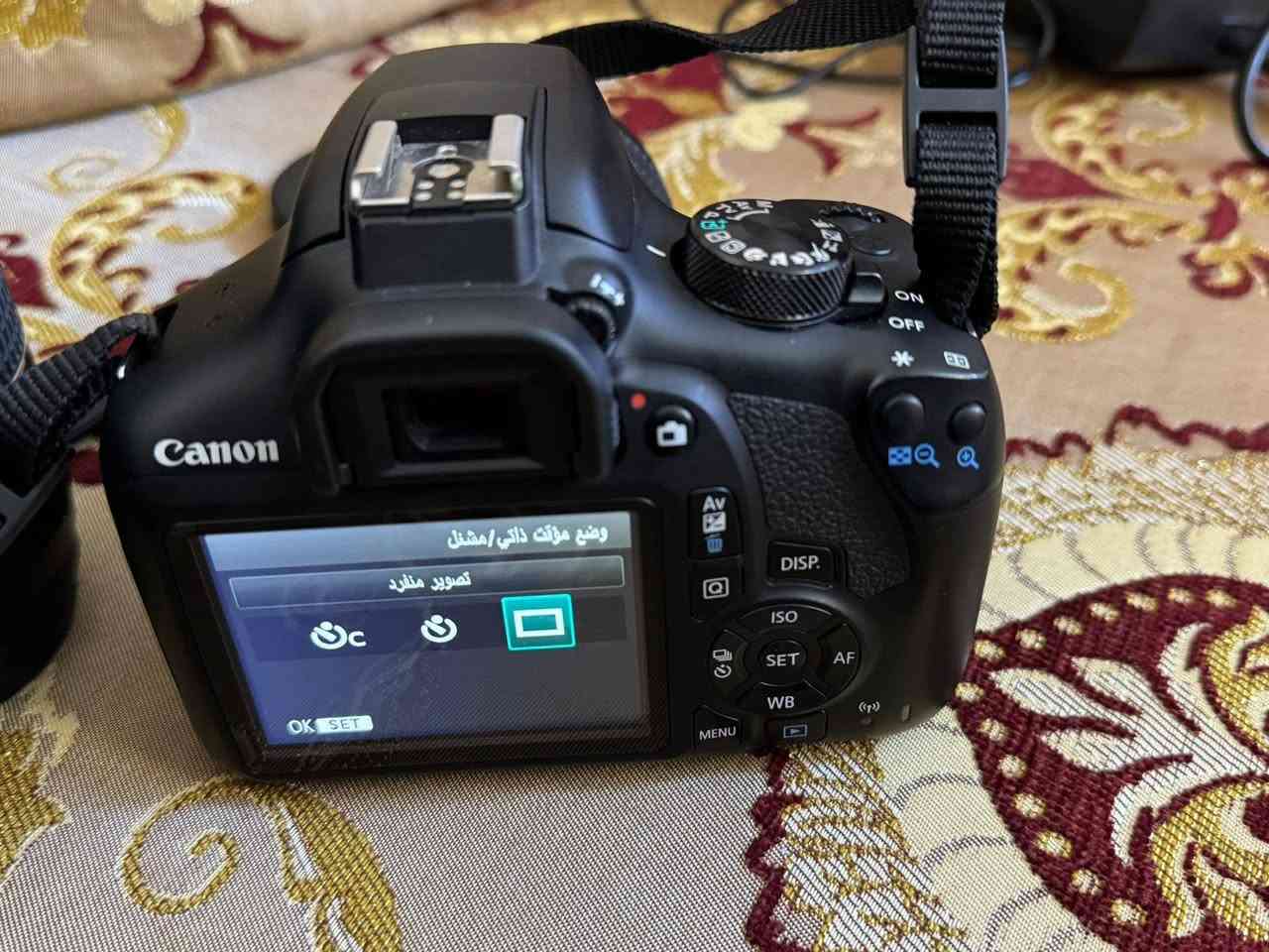 السلام عليكم كامرة كانون 1300D فول مواصفات مع زوم
مع ستاند وحقيبه
الاتصال على الرقم ***********
السعر 500 وبيها مجال
