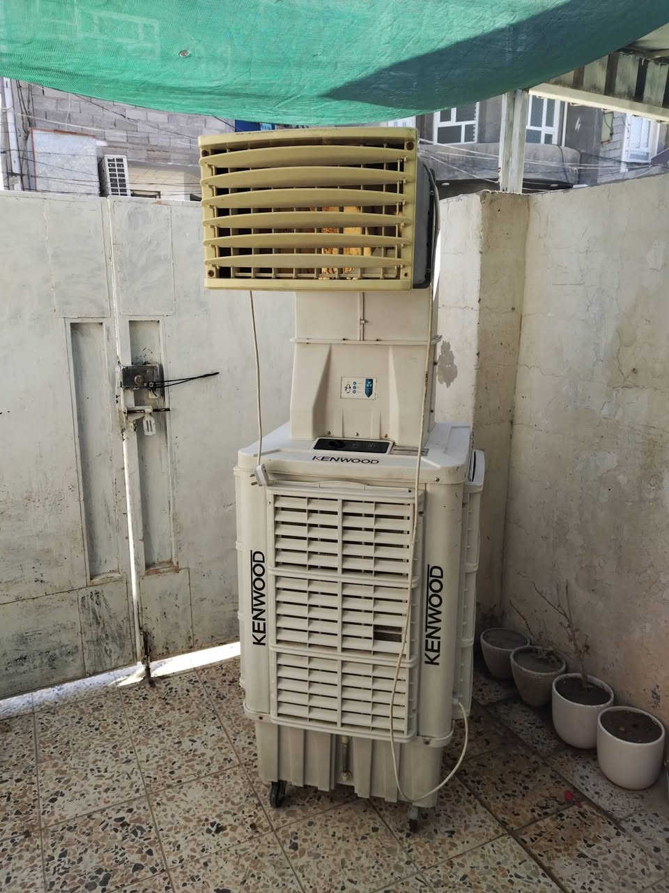 كونفيره للبيع حجم 50 السعر 225 بعقوبه التحرير الرقم ***********
