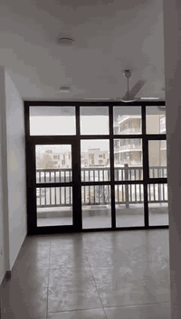 عندك ١٠٠ مليون اسلمك مفتاح شقة مساحة ١١٣ م مجمع حي السلام بحي الجهاد و...