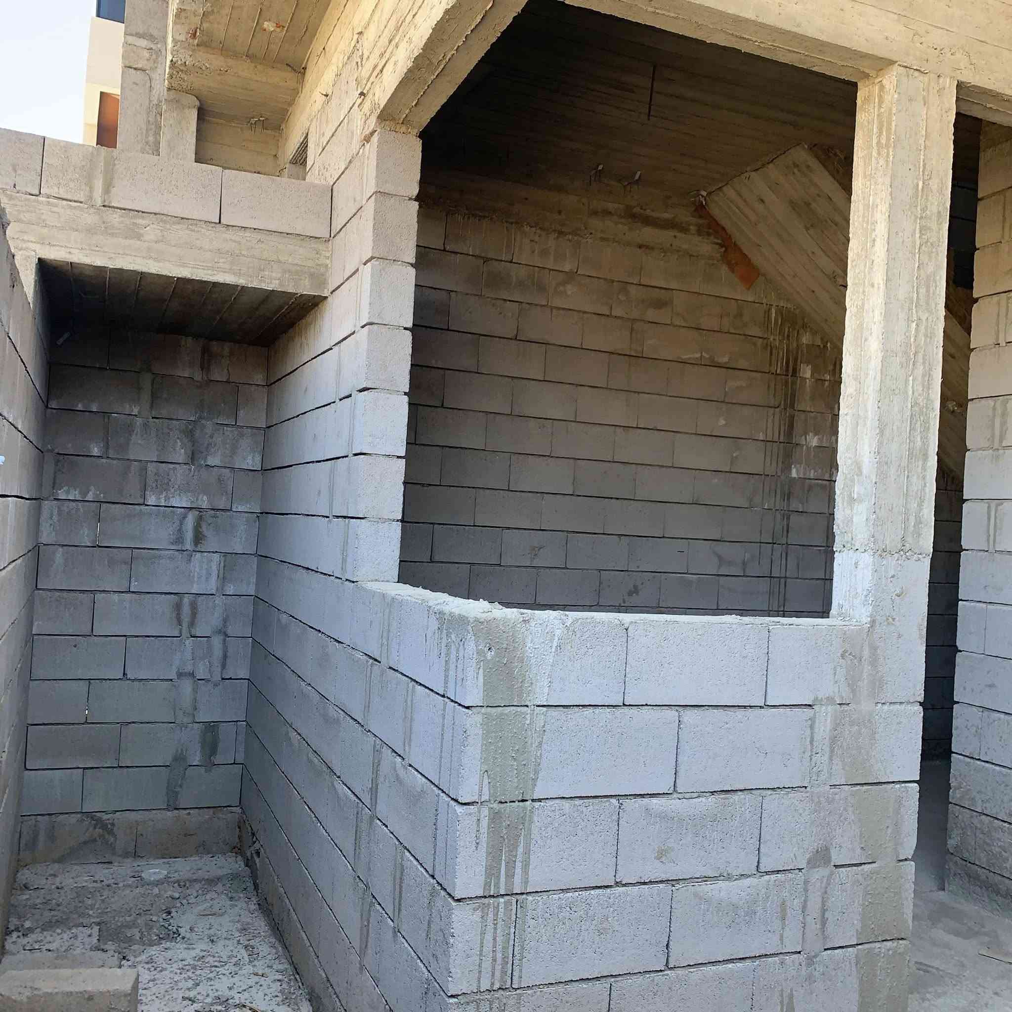 🏡 فرصة مميزة للبيع – هيكل ثلاث طوابق 🔥استثمر بموقع راقٍ وسكن هادئ في الكندي الثانية / جمعية النور

📍 الموقع: الكندي الثانية – جمعية النور📐 مساحة العقار: 100 متر↔️ الواجهة: 6.25 متر🌅 موقع ممتاز وغروب مميز

🔹 تفاصيل البناء:

✅ الطابق الأول:غرفة نوم + صالة + استقبال + صحيات

✅ الطابق الثاني:غرفتين نوم + صالة + صحيات

✅ الطابق الثالث:غرفة + بيتونة

✨ تصميم عملي مناسب للسكن العائلي✨ منطقة مخدومة وقريبة من جميع الخدمات✨ فرصة ممتازة للاستثمار أو السكن

💰 السعر مناسب جداً وقابل للنقاش بالمعقول📞 للاستفسار والاتصال:**********************

📌 ونستقبل العروض المناسبة
