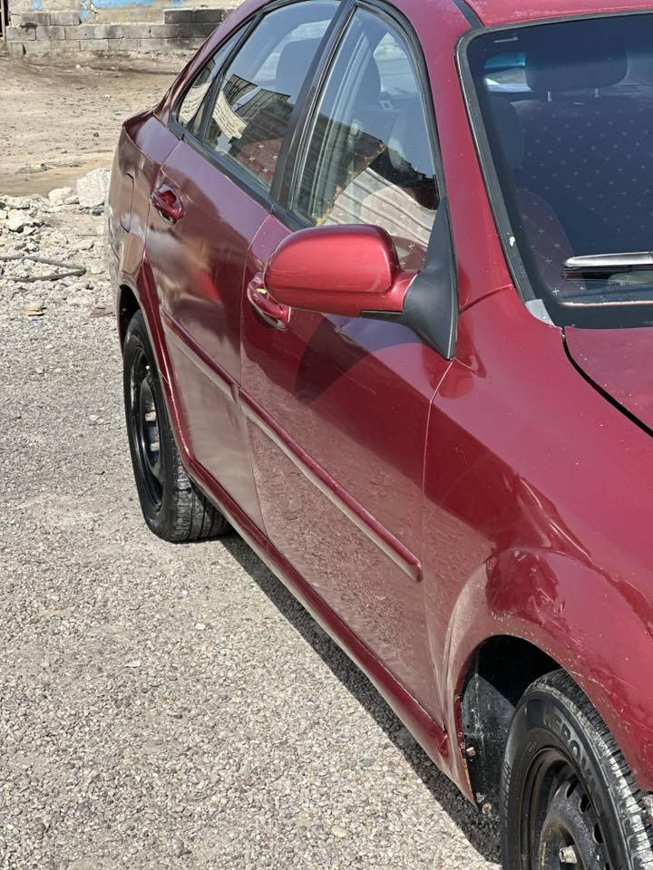 سلام عليكم
للبيع فورنزه موديل 2007

وارد أمريكي مصبوغه حزام للجماليه وبيها ضربه بل جاملغ العكس سايق

سيارة جاهز مكينة كير صدر تخم تاير جديد 
تبريد خير من الله شاشه ايباد

رقم بغداد دولي

سعر 55 وبيها مجال 

عنوان بغداد ابو غريب 

للعلم اني مكلف بل نشر 
 
للتواصل اتصل على هاذ رقم

0781 779 8529
