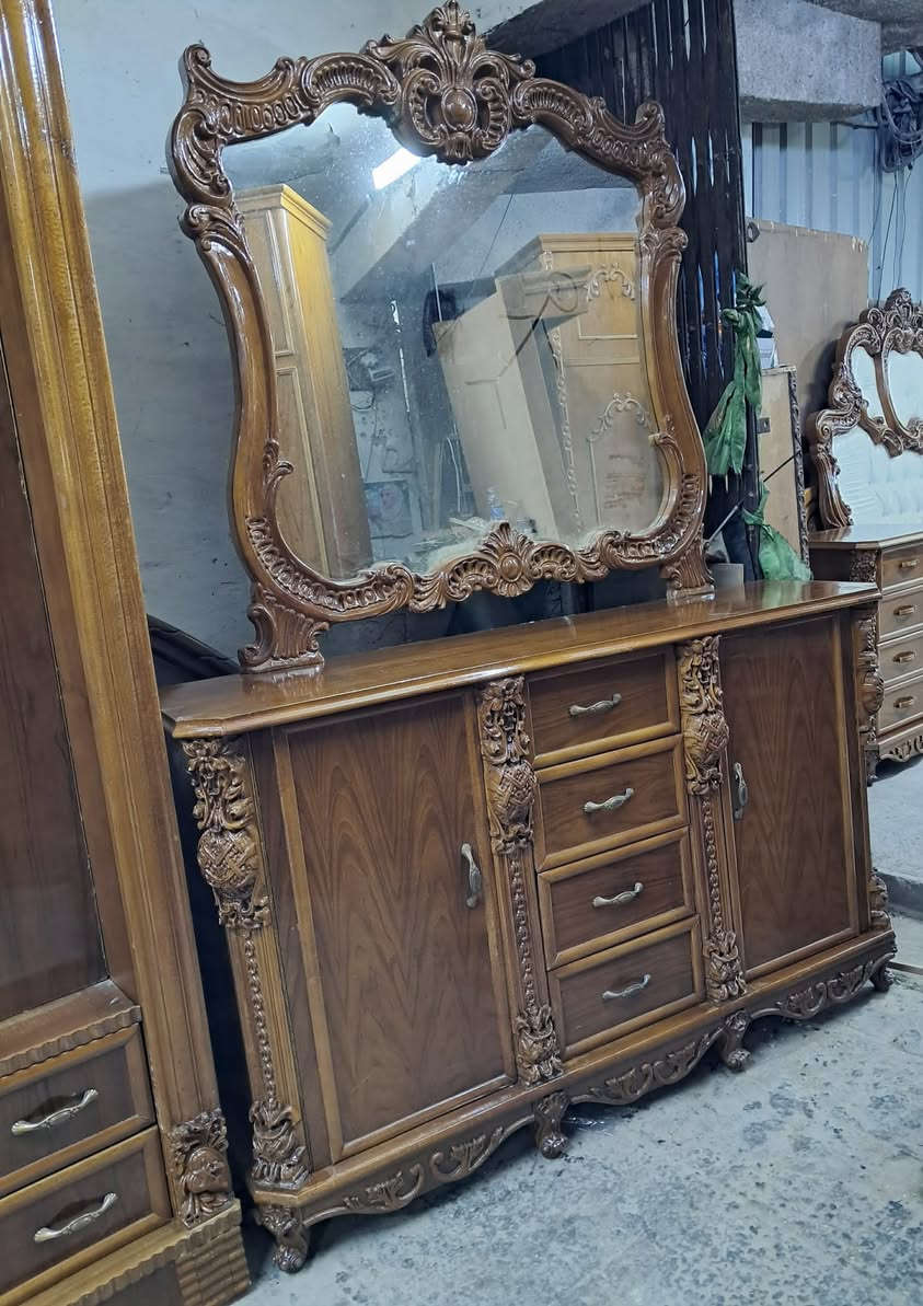 السلام عليكم
غرفه صاج تكمه طراز مصري خشب خارج وداخل ٥مليم
السعر مليون و٦٥٠بيها مجال بسيط 
العنوان بغداد البياع 
يوجد توصيل 🚚


**إذا كنت صاحب هذا الإعلان وتريد حذفه لأي سبب، رجاءا أرسل رسالة إلى الدعم الفني**