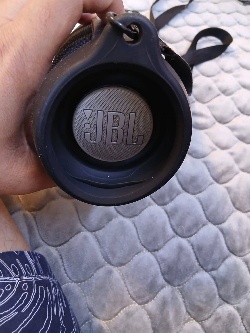 سماعه JBL للبيع السعر 100 الف تواصل مع الرقم *********** توصيل داخل بغداد فقط
