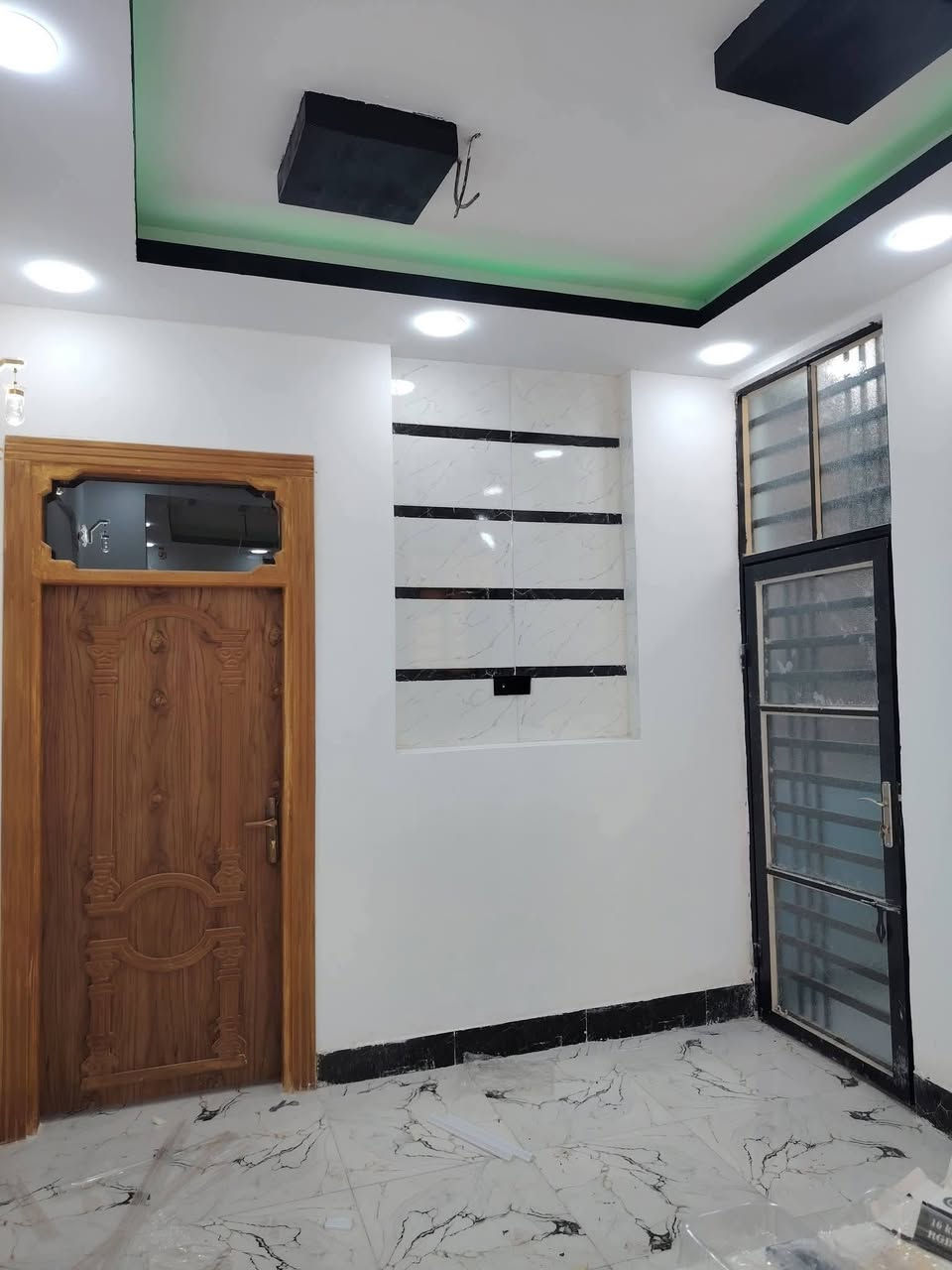 *دار للبيع مساحة 50متر  ....طابو زراعي سند 25
حق التصرف قرار محكمه باسمك مشمول بالتطويب ...

*عنوان شارع المطار الصب مقابل ملحق قرية الغدير

بسعر 💸💸 25 مليون وبي مجال 

♦️ بناء درجه اولى جناي طابوق نهروان جمهوري صب تسليح اساس وسقف والكثير من التفاصيل موجوده في صور المنشور

*خدمات كامله ماء كهرباء تبليط بعرض 15 متر خط مولد سوك اناره ليليه 

مدارس اهليه وحكوميه انترنيت 

للاستفسار اتصل على ***********أو مراسله واتساب *********** 

@الجميع
