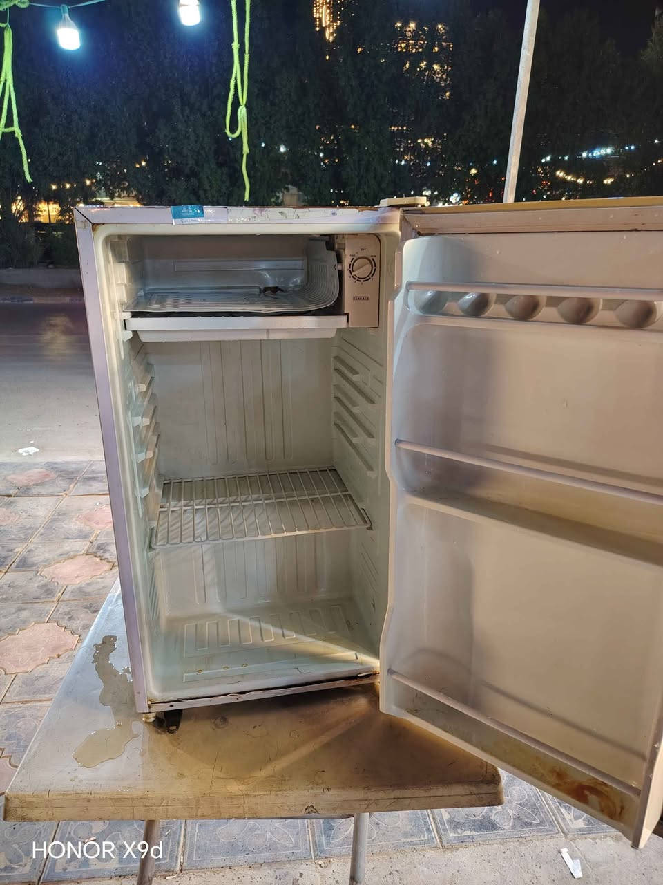 واحده استعمال اسبوع والثانيه نظيفه جدا موبايل *********** بغداد, العراق
