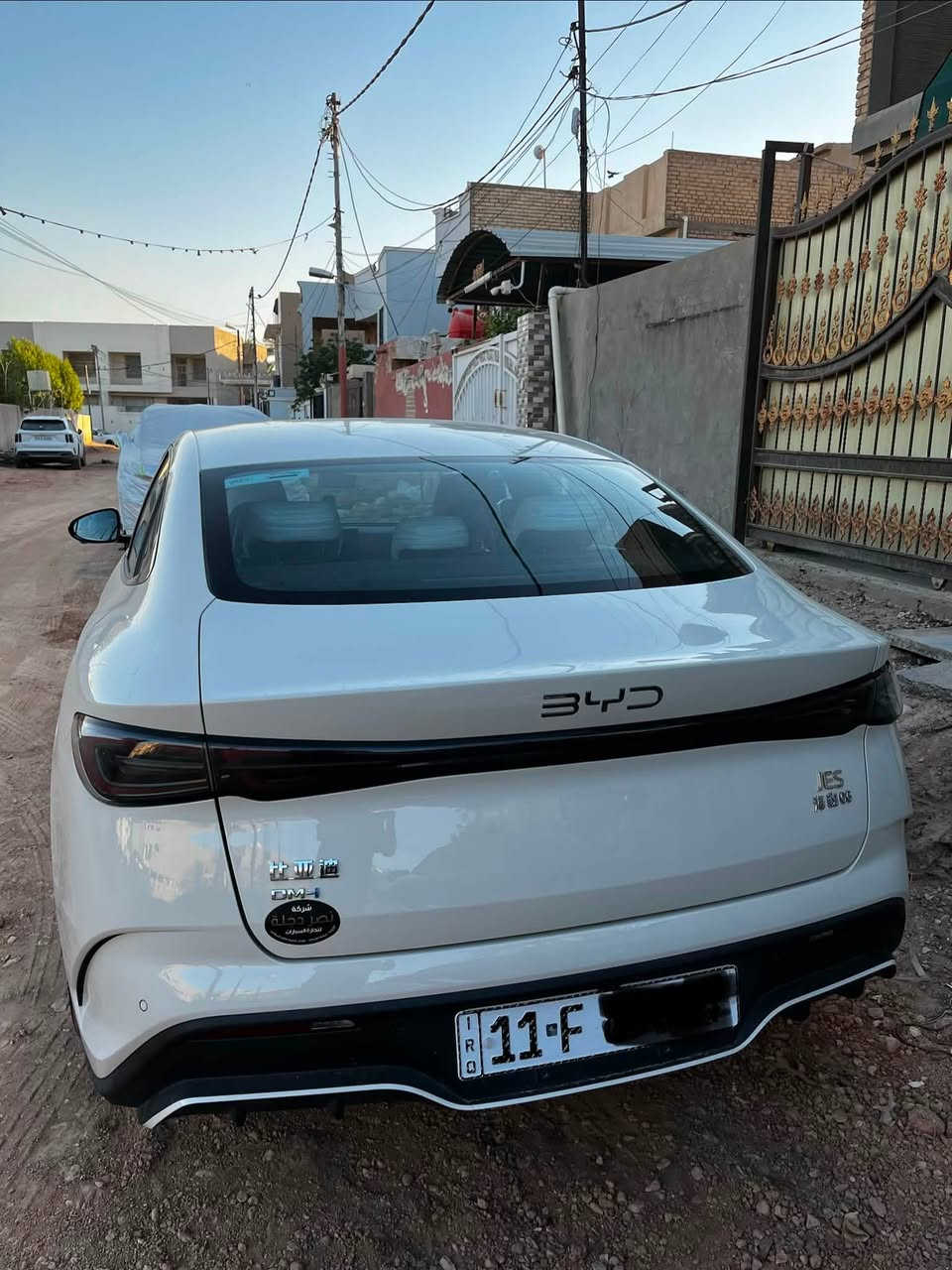 BYD SEAL 06 2025 
ماشية 12 ألف 
بطارية 60km بالشحنة 
كاميرات 360 - 4 كاميرات 
مكفولة بس بيها رصعة بسيطة بباب الصدر 
مكاني الحلة 
السعر 24 مليون


**إذا كنت صاحب هذا الإعلان وتريد حذفه لأي سبب، رجاءا أرسل رسالة إلى الدعم الفني**