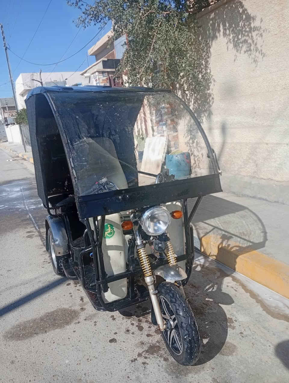 السلام عليكم لبيع ستوته 
مكان صلاح الدين بلد 
سعر ب800
***********
