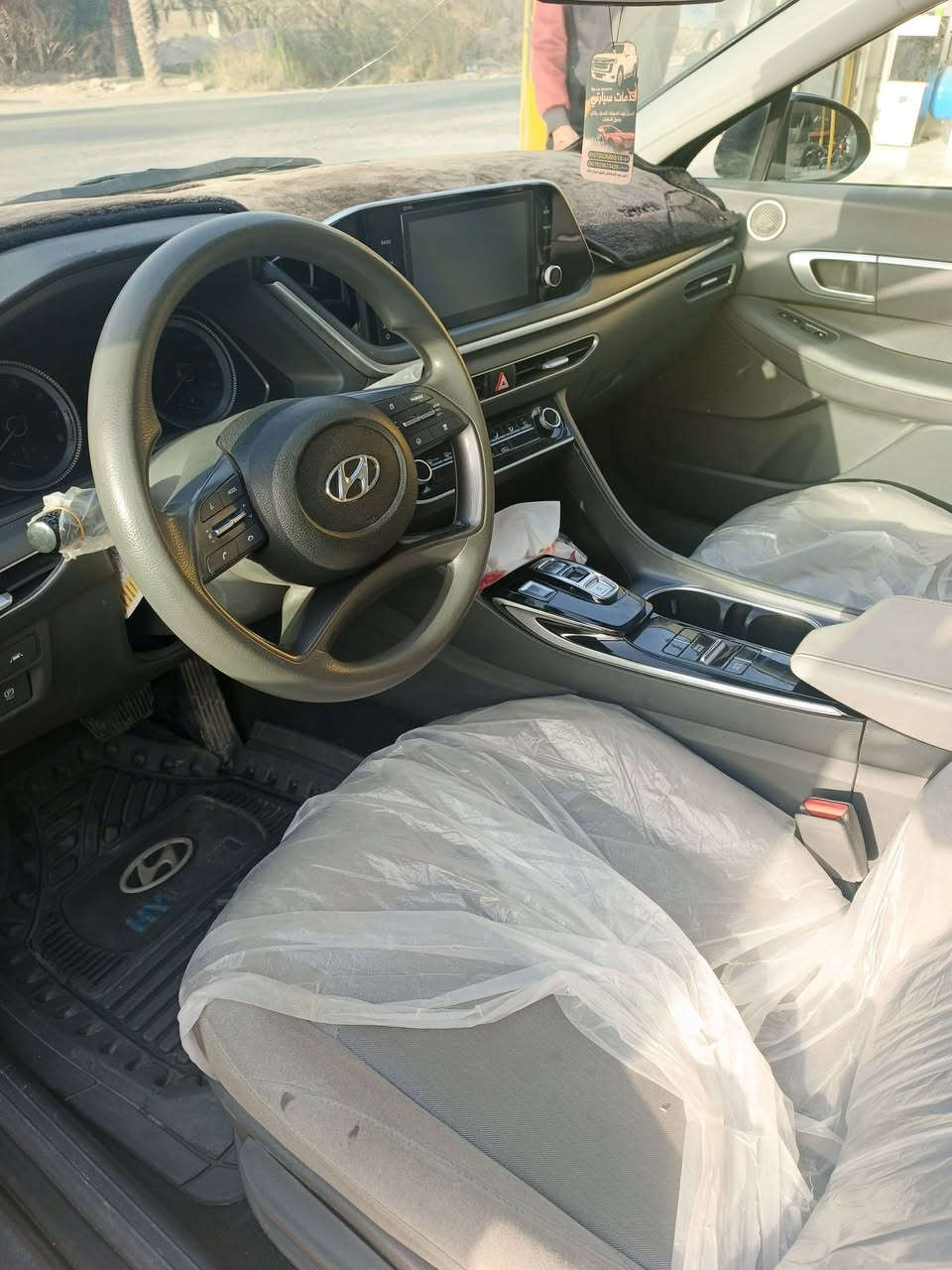 سوناتا موديل 21امريكي جاهزة فول مواصفات رقم معوقين ضرربنيد وجاملغ بدون دواخل رقم التلفون *********** السعر 133
