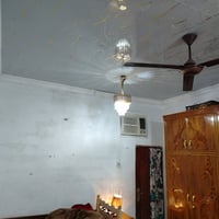 بيت للبيع • ٢٠٠م • سبع قصور