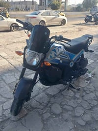 اخوان للبيع دراجه هونده كلاسك دراجه مكفوله كفاله عامه بس كيلو متر مالت...