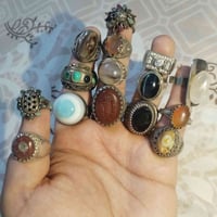 انتيكه • ضخمه • ثقيله