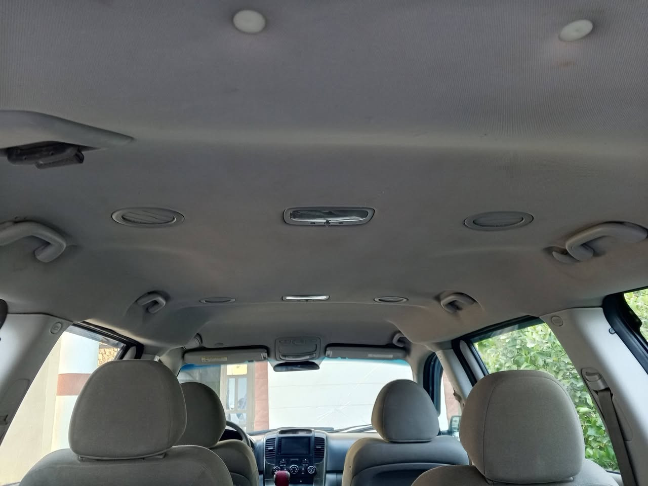 السلام عليكم للبيع فقط كيا سيدونا موديل 2014 كيرك محرك تخم تاير حداديه تبريد ثلج كهربائيات كلها شغاله من الدعاميه للدعاميه رقم بغداد بيها بدايه اللقماره من يم الجامه صبغ قليل وبيها رش اثر شخوط شرك الفحص اتصل وبالخدمه *********** اسيا *********** غير متواجد ع فيس اتصل وبالواقع احلى من الصور لأن عاكس عليهن الضوء السعر 130 مكاني بابل شوملي
