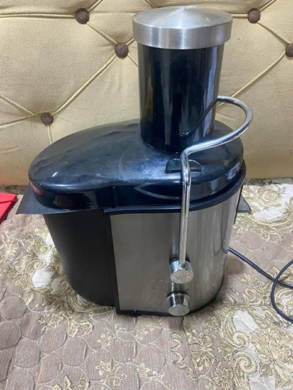 أغراض لبيع الثلاجه ب125 الطباخ ب60 المعصاره ب45  الطبلات الخشب ب30 الطبلات التركي ب50 كلهم بيهم مجال


**إذا كنت صاحب هذا الإعلان وتريد حذفه لأي سبب، رجاءا أرسل رسالة إلى الدعم الفني**