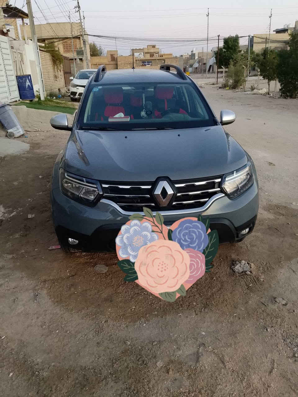سيارة رينو داستر موديل جديد 2025استلام شركة صار 3اشهر مستلمها مرقمة كربلاء سنوية حرة باسمي السيارة بصمة حساسات شاشة مابيها اي نقص صاحبتها بنية السعر 125$ للاستفسار الاتصال على الرقم ***********
