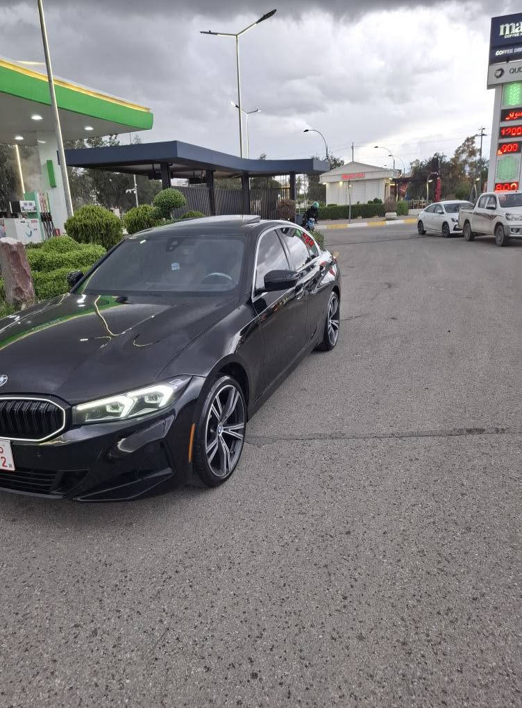 BMW 330i Xdrive 
موديل 2024 

محرك 2000
4 سلندر تون بور تيربو 

حساسات 360 
سلايت 
كاميرا خلفية مع رادار خلفي داتاشو  تشغيل عن بعد 

شاشة كبيرة بلادية

وضعيات 3 
(Eco - Comfort-sport)

مري شفط مع القفل 

 
بچم كبس 
ايرباكات استيرن وا تيكمه تاك
وراجع كله سستم بلادي 
مابيها اي دواخل 
جاملغ امامي سايق صبغ وا ربع بونيت بارد

ماشية ٢٦ الف ميل
رقم شاصي 3MW89FF05R8E03555

مكان السيارة كركوك 
 سياره كاتي تترقم شمالي 

للاستفسار

*********** كركوك, العراق
