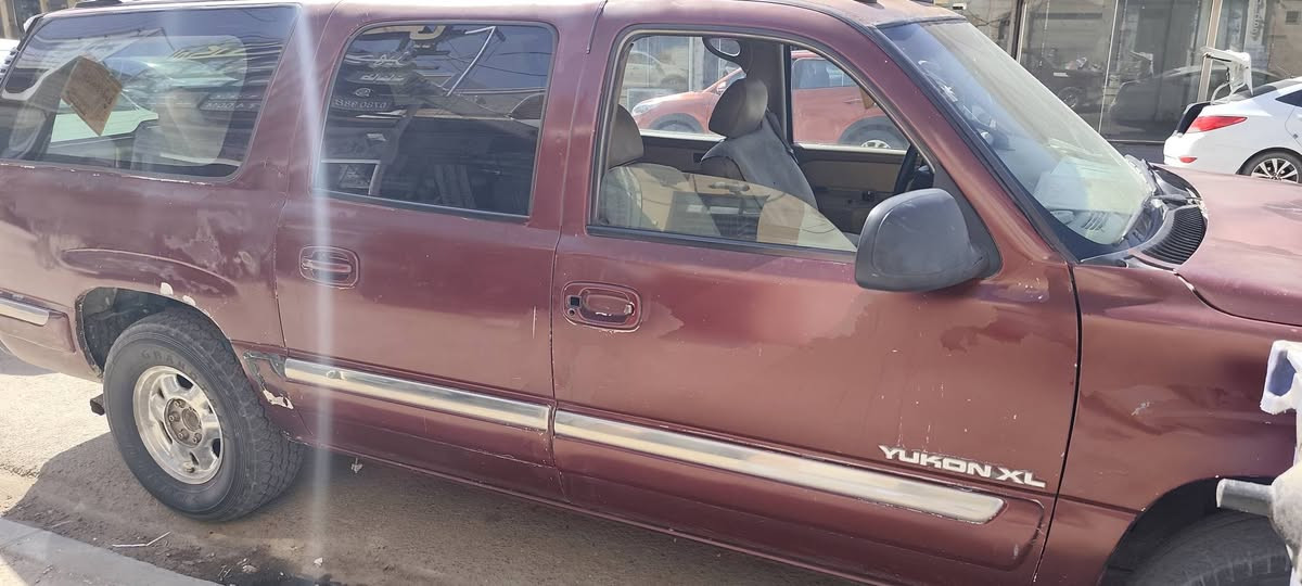 جمسي موديل 2000
مكينه 5300كير 1000منضومه غاز عليهة60لتر راعيهة ميت تبريد شغال سياره جارده السعر 40وبيهة مجال ابيع كوم حديد
***********
