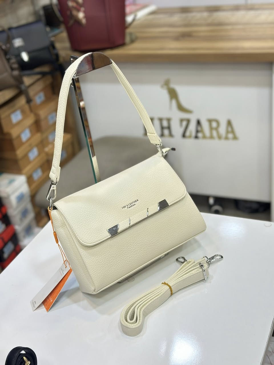 الموصل / الزهور - مجمع عزيز فتحي ط3 👜💼👝🥰🥀

اجمل الموديلات وبانسب الاسعار 💵💵

جميع الموديلات جلد طري ودبان طبي 👜💼👝💕🌿🎗️

تألقي بآجمل اطلالة وحصريا لدى NH ZARA 🥰💕

يتوفر خدمة التوصيل داخل الموصل وجميع المحافظات🚕🚕

يفتح المحل يوميا من الساعة 11 صباحا لغاية 12 ليلا ⏰⏱️


**إذا كنت صاحب هذا الإعلان وتريد حذفه لأي سبب، رجاءا أرسل رسالة إلى الدعم الفني**