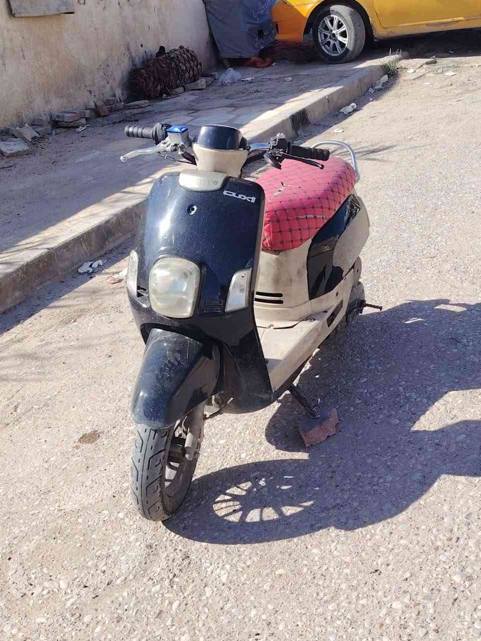 سلام عليكم ماكس بوليس نضيفة مكينة خرسة مفتوحة مرة كهربائيات كلها شغالة من الطول لطول سلف هندر اوراق باسمي اريدها ب500وبيها مجال مكاني ميسان***********
