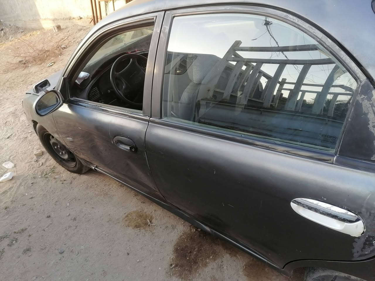 سلام عليكم كيا سيفيا موديل 2001 لون رصاصي فيلي محرك وكير جديد تخم تايرات جديد سياره نضيفة ورزنه صدرها نضيف تبريد شغال التحويل ثاني يوم السعر 30 وبيها مجال 
مكاني الانبار الصقلاوية حي الشهداء الثانية
للتواصل رقم ***********
