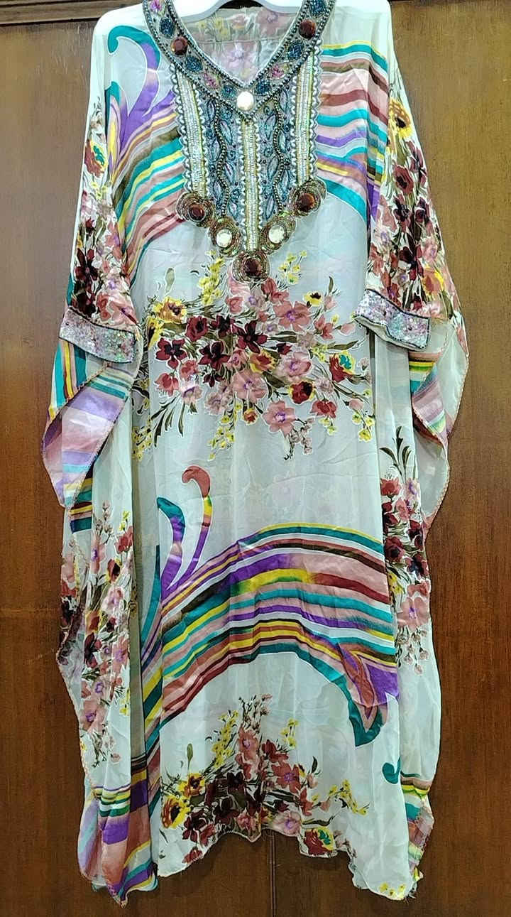 دراعه ومخور خليجي


**إذا كنت صاحب هذا الإعلان وتريد حذفه لأي سبب، رجاءا أرسل رسالة إلى الدعم الفني**