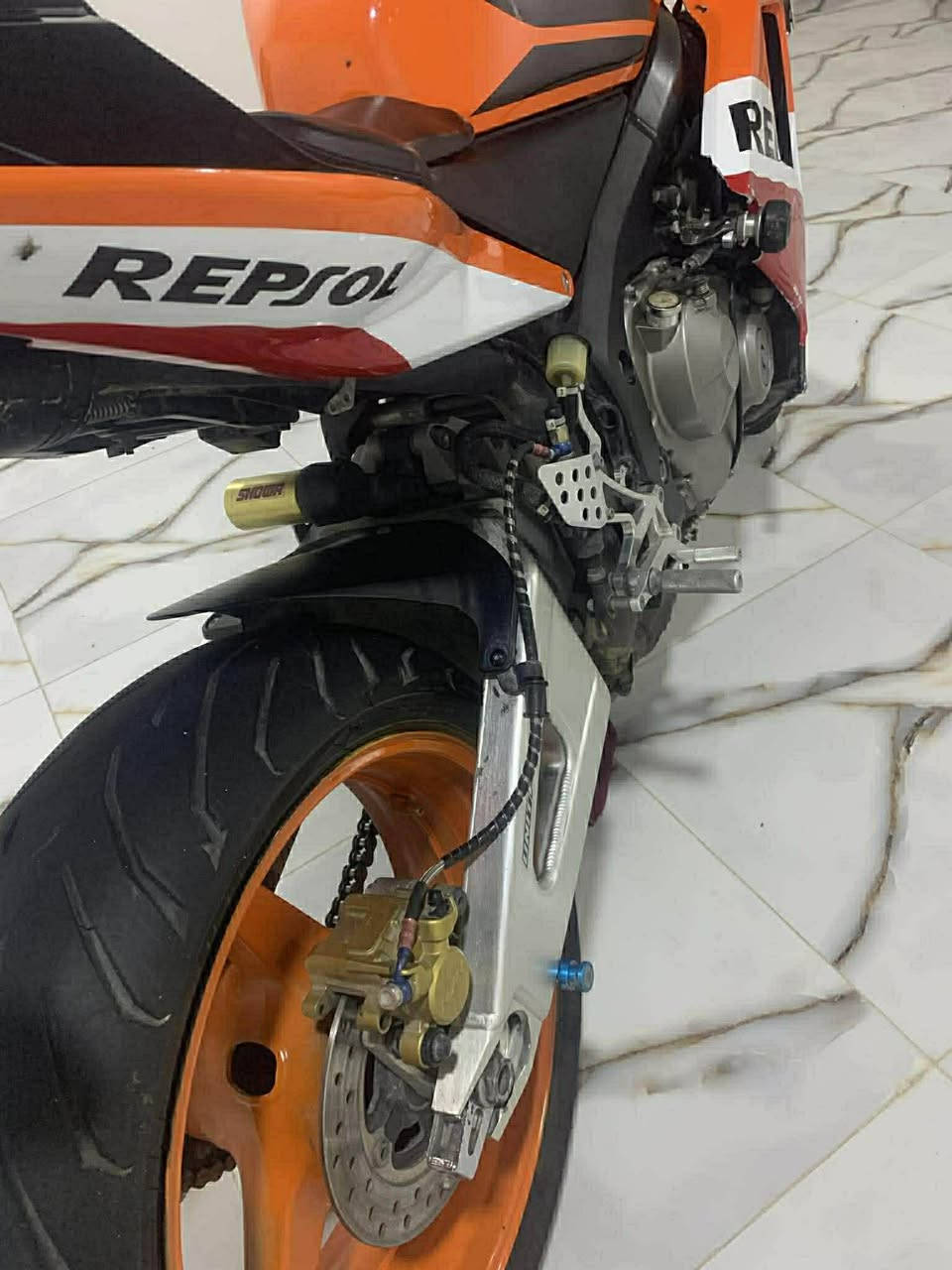 ارار. 600
. *********** 
مكلف بالنشر أتصل على الرقم
