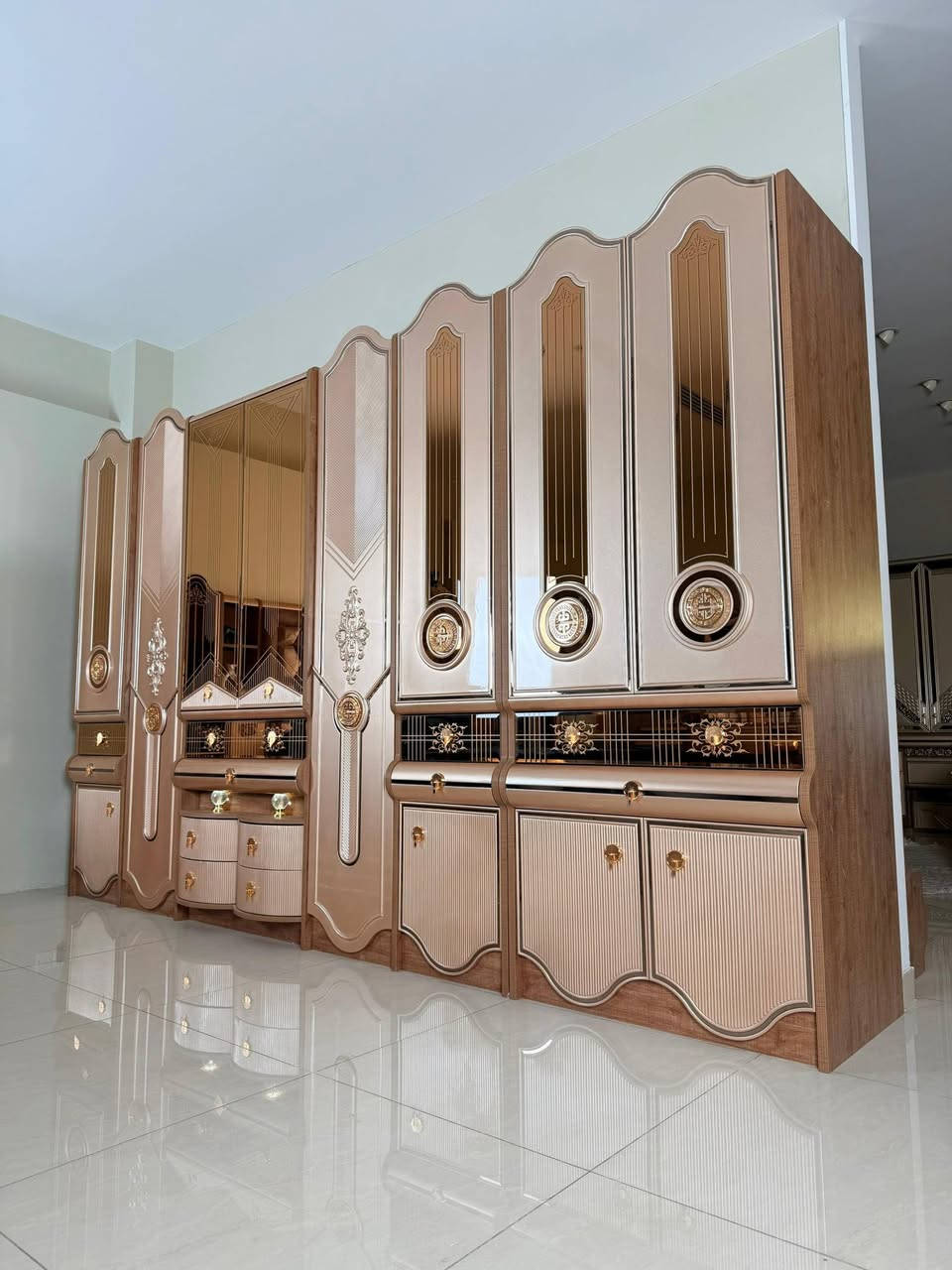 شركه اثاث الايطالي الغرف النوم
#اكسبلور.  تصميم فريد تجمع بين الأناقة 

والراحةوالهدوء …
أستعد للحظات لا تنسى مع غرفة نوم

ضمان 5 سنوات 

شركه اثاث الايطالي الغرف النوم 
الفرع اول بغداد دجله 
الفرع الثاني البصره حمدان مخازن جمله ومفرد

خدمات النقل والتركيب  داخل بغداد والبصره مجانا 

يوجد توصيل الى جميع المحافظات 

رقم خدمه الزبائن : *********** #بغداد_بصرة_موصل_كربلاء_اربيل_نجف_الكوت_السماوة_تكريت_ديالى_حلة_نجف_الانبار_ديوانية #بصره_بغداد_اربيل_جاري_الفولو_مي_اكسبلور #اكسبلور_فولو
