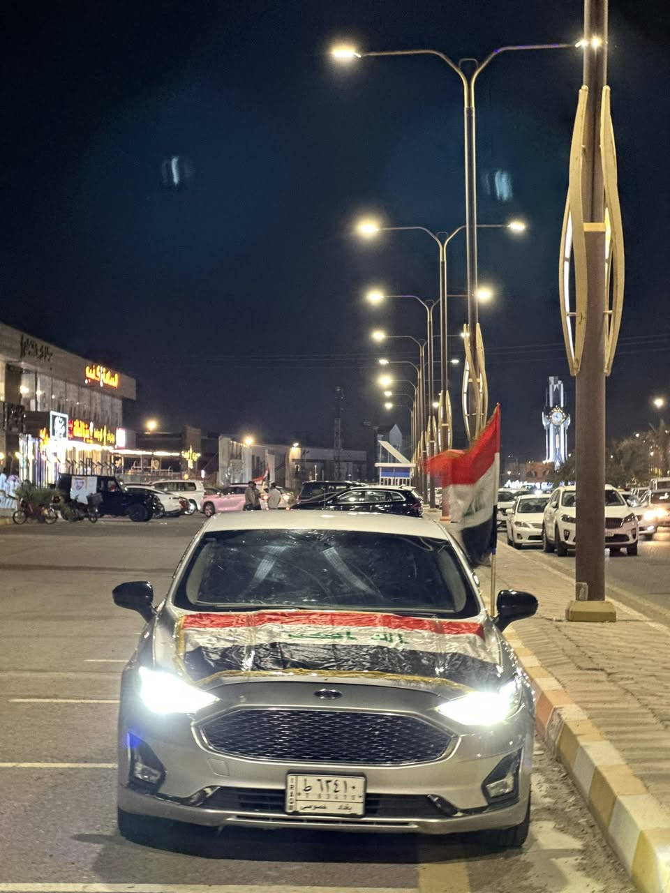 فورد فيوجن 2018 se
-ماشية تقريباً 95 ميل
—كير ماوس 6 نمر 
—نظام سبورت
—اوتو بارك
—بصمه 
—شاشة جبيره 
—سايد بريك بصمه
—كشنات جلد ومخمل 
—تبريد قطعتين امامي + خلفي
—تحكم كهربائي الكشنات ثنينهن 
—2 مدخل USB
—تشغيل عن بعد
—تنزل وتصعد الجامه اوتو 
—تبريد قطعتين
—محرك 1500 تيربو 
—بجم تتانيوم
—الصندوگ تتنايوم
—دبل صالنصه ويل عنكبوت 
—حساسات خلفي 
—شاشة تدعم ابل كار بلي
—نقطة عمياء
—سماعات 8 
—فتح جميع الجام من البصمة 
—لايت زينون اصلي مال وكاله بلادي
—تخم تاير جديد من تاير مول 
—صدر جديد مابي اي ملاحظة
—تبريد ثلج
 شغل واطلع دينار متصرف عليها
—ضربتها جاملغ عكس السايق فقط وبيه بارد بالجاملغ الخلفي جهه السايق الهلال فقط 
سعرها 125 وبيه مجال للطيبين 
العنوان الانبار فلوجة 
***********
