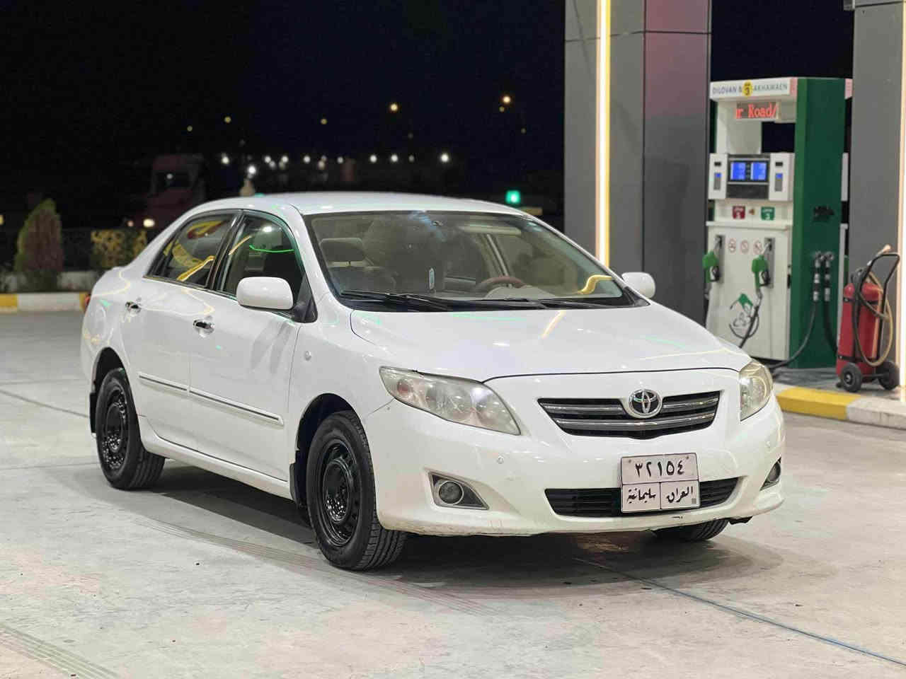 کرۆلا 2008. خلیجی. مەکینە گەورەیە (18). یەک دەرگای بۆیاخە و دۆسەی سەکن بۆیاخە. سۆنەریم داناوە. ناوگرتنی نیە. لیدراوی نیە. بەشەردی گیر و مەکینە و تبرید. تاییەو سەدری تازەیە. سەیارەیەکی زۆرپاک و مالی دۆستە. بەشەرد تحویل و غەرامە. سعر فرۆشتن ١١٢ گەلا. 
شوین. کەلار

*********** 
واتس اپی لەسەرە. 
*********** كالار, السليمانية
