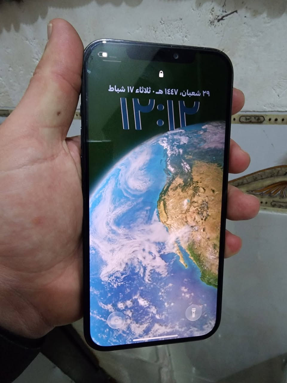 السلام عليكم…#مكلف بالنشر
البيع نقد فقط فقط….. دبل خط الجهاز/za

أيفون 12 برو ماكس للبيع او مراوس 
الجهاز شرط مامفتوح.   شرط الحاسبه.    مشروك ظهر ومغلف
الذاكرة/256.   باتري/81%
السعر/400 قفل قفل سعر جدا جدا مناسب
***********
