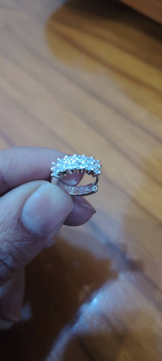 تراجي السعر 7 مختوم 925


**إذا كنت صاحب هذا الإعلان وتريد حذفه لأي سبب، رجاءا أرسل رسالة إلى الدعم الفني**