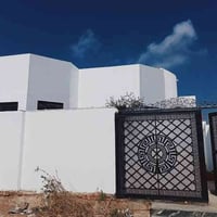 بيت للبيع • خلف ملعب الرميثه • ٢٠٠م