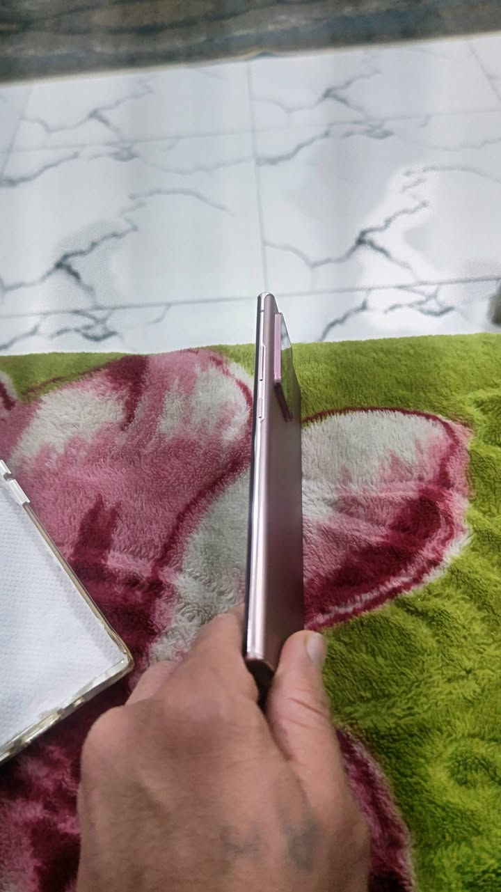 سلام عليكم شباب التره البيع ٢٠نضافه كلش حلوه كلشي شغال بي حته القلم السعر ٣١٥وبي مجال قليل الشراي يجي خاص او تصال عله الرقم ***********
