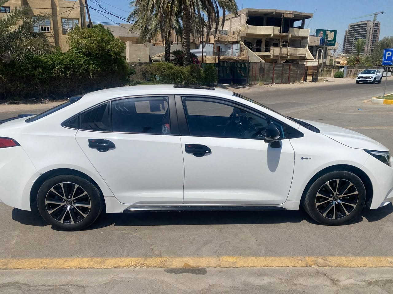 للبيع فول كرسي كهرباء مكفولة بدون حادث او صبغ اتصال فقط مكلف بالنشر ***********
