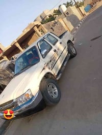 دير للبيع موديل ٢٠٠٨ السعر ٤٧ وبيها مجال الاتصال على الرقم 07812020649...