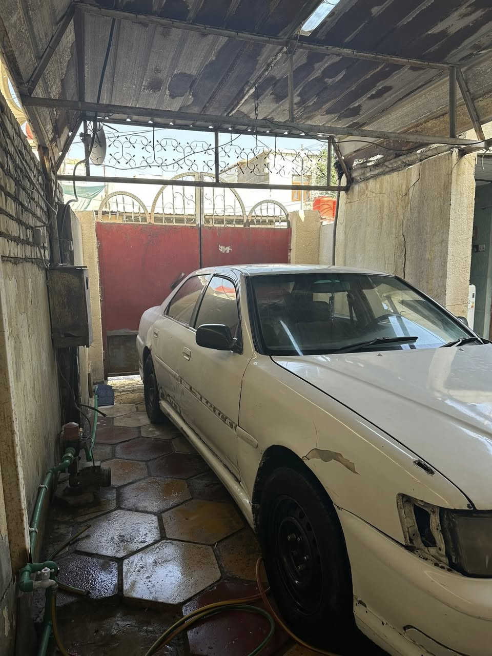 سلام عليكم كرسته مديل 2000 عوزها بس طابوكه لان محركها كايم وصار سبوع تاركها السياره طافيه بس عوزها طابوكه تفرعاتها نضيفه المكان بصره المعقل السعر 26 قفل رايدها لا اتعبك ولا تعبني لان محتاج وراح ابيعها الرقم ***********
