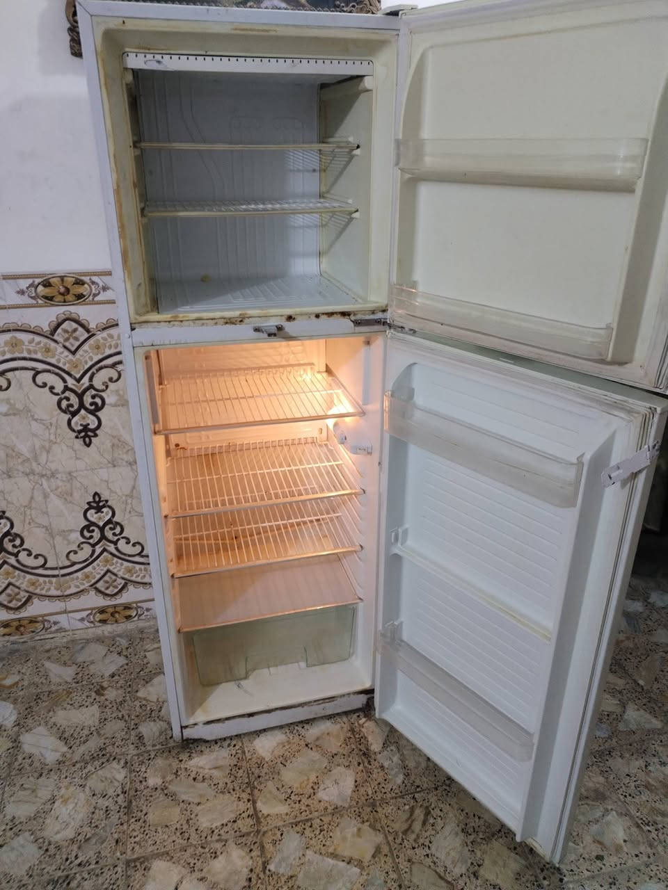 سلام عليكم ثلاجه وغساله وبراد لبيع اعاده نشر مواعيد الكاذبه
***********فقط واتساب
