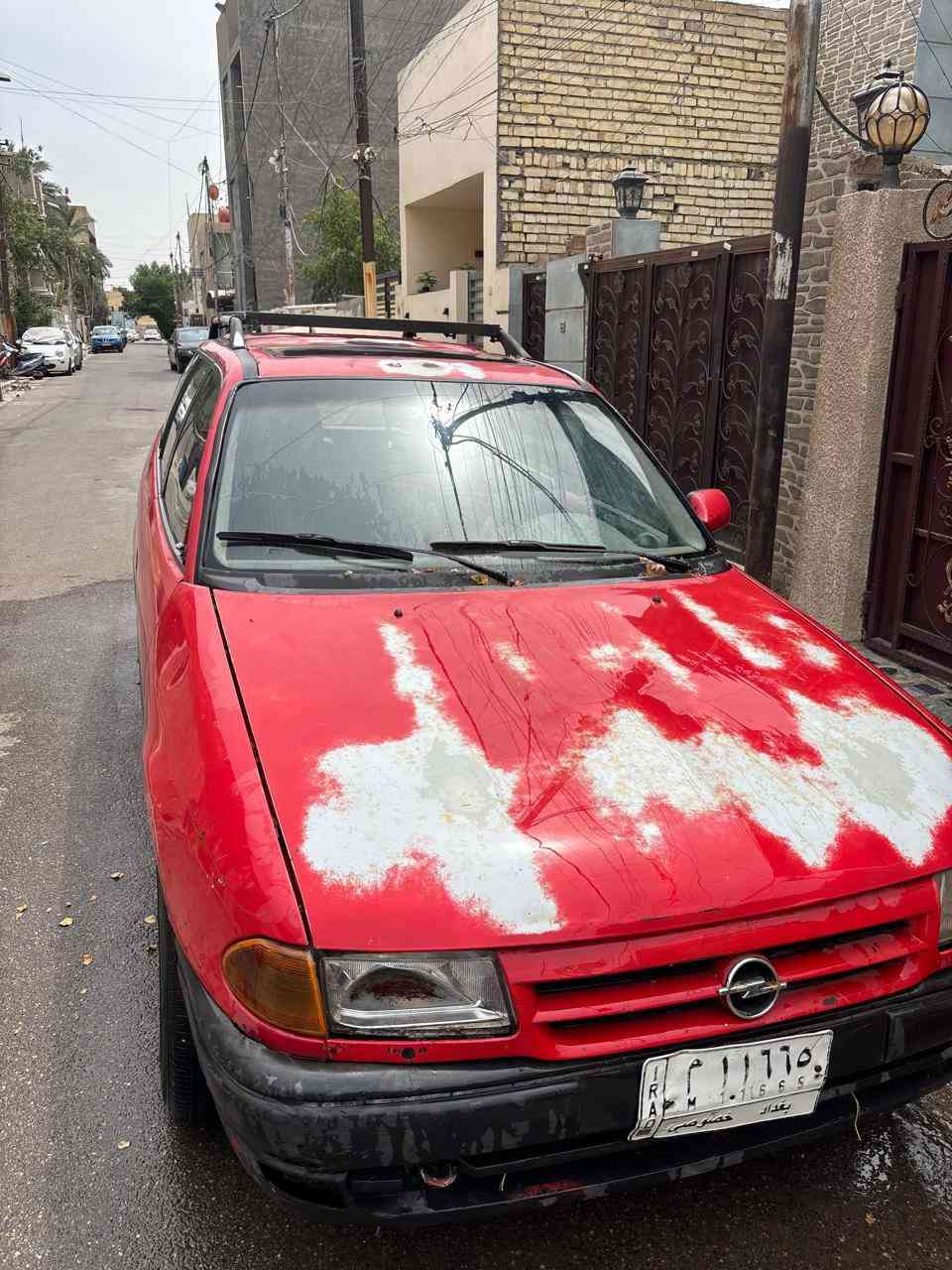 اوبل استرا موديل ٩٣ خليجي محرك ٢٠ كير اوتو تبريد اصل بس عاطل السيارة بدون صبغ مكان السيارة بغداد السعر ٣٢ بية مجال الاتصال ***********
