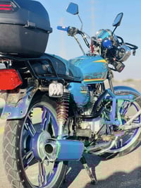 دراجة نارية • موديل 23 • لوحة مرقمة