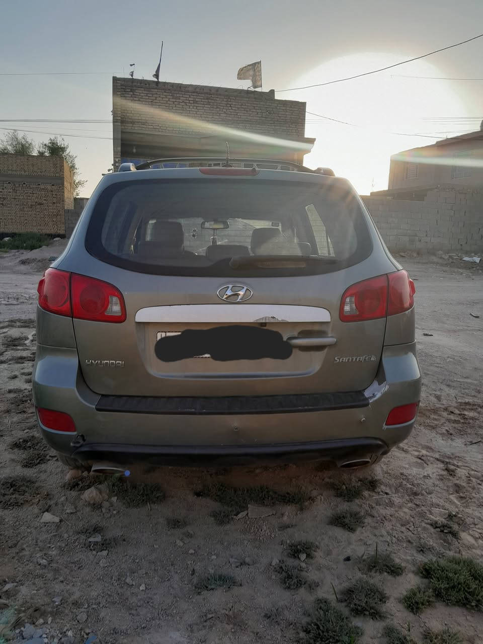 سنتافيه ٢٠٠٨ وارد أمريكي محرك سته سلندر٣٣٠٠ حادثه جالمغ وبنيد بدون تبديل مصبوغه حزام رقم بغداد باسمي السعر ١١٠  الهاتف***********
