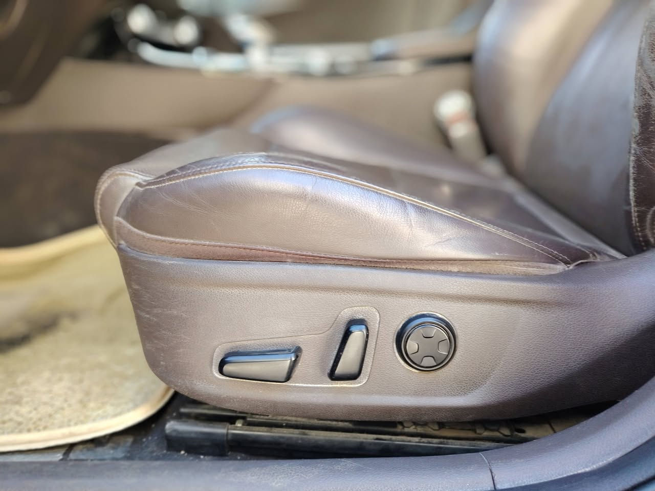 السلام عليكم
للبيع او المراوس
كيا استنكر 2018
وارد كوري
الحادث جاملغ الايمن وبنيد 
محرك ٤ اسلندر تيربو
gt2
فول مواصفات
بصمه تشغيل معه ابواب
حساسات امامي خلفي
كشنات تدفئه تبريد
مواصفات كلش اهواي 
البارحه بلليل كامت السياره بس تمشي اطلع صوت  ابيع كايمه السعر ب ١٣٠  وبيها مجال بسيط
التواصل ***********
او مراسلة الصفحه
