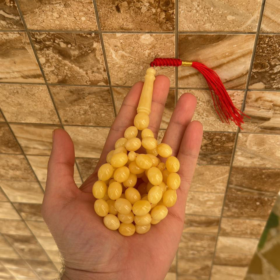 مسباح گصة بيض حمام سيراميكي
الوزن 55 غرام/ عدّد الحبات/67

يوجد توصيل الى جميع المحافظات 

*********** - واتساب - ماسنجر
