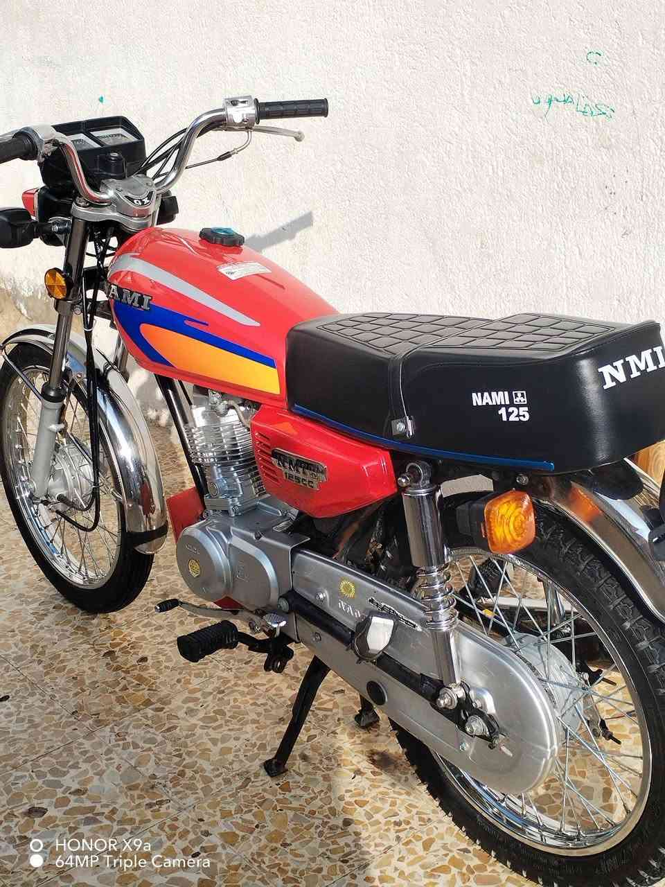 اسلام عليكم دراجه نامه شلامجه الصلي نضافتهه 100بل100كهربايتهه شغاله اورق صولي تعمير 2025مامفتوحه ولا برغي سعر خاص ***********مكاني حي العسكري
