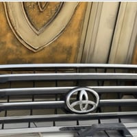 شباك لاندكروز اصلي • بدون كسر • موديل ٨-١٠