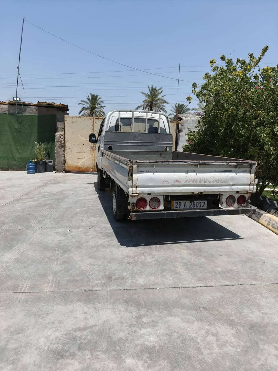 *********** عليكم كيه حمل موديل 2015 سيارة مابيهة ضربة سيارة  بيهة باردات  تحويل مباشر كير ومكينة خير من اللة تبريد فقط غاز سيارة حلوة مال جناي رقم إنكليزي سنوية جديدة عنوان بغداد المدائن سعر السيارة 95 وبيهة مجال رقم الهاتف ***********
