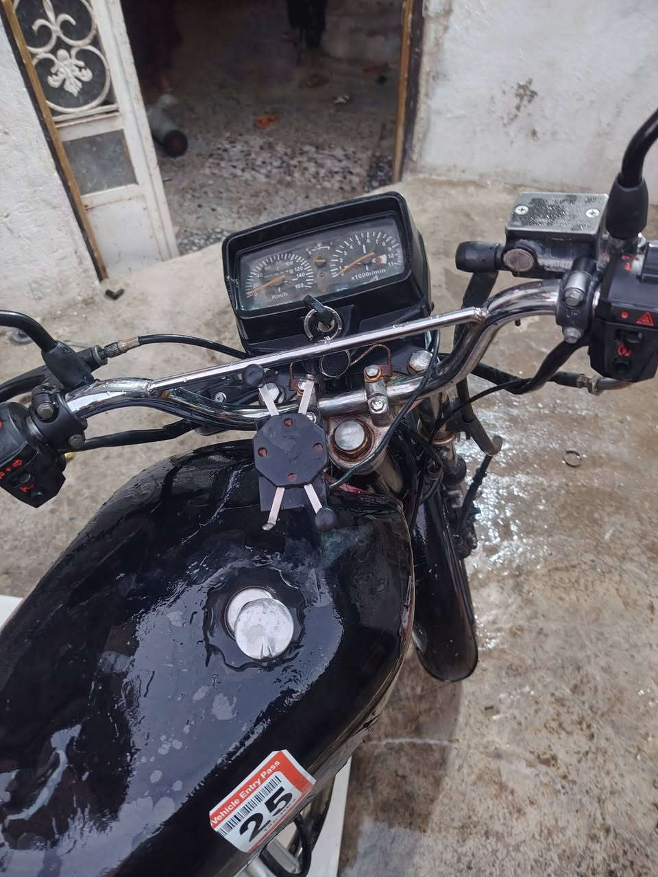 يا الله خمسه كير سيفان 22مكينه خرسه ما مفتوحه ضفيرة جديده السعر 250قفل قفل قفل ربع مينزل الدراجه شلعه معدل هاون 123بطناش العنوان بغداد المعامل ***********
