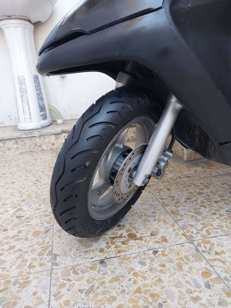 سلام عليكم للبيع سبيسي يباني كامله مكينه مكفوله سعر ٣٥٠ مكان بغداد بلديات  كهربيات شغاله أوراق كامله مكينه ناعمه نتصل *********** خاص ماكو
