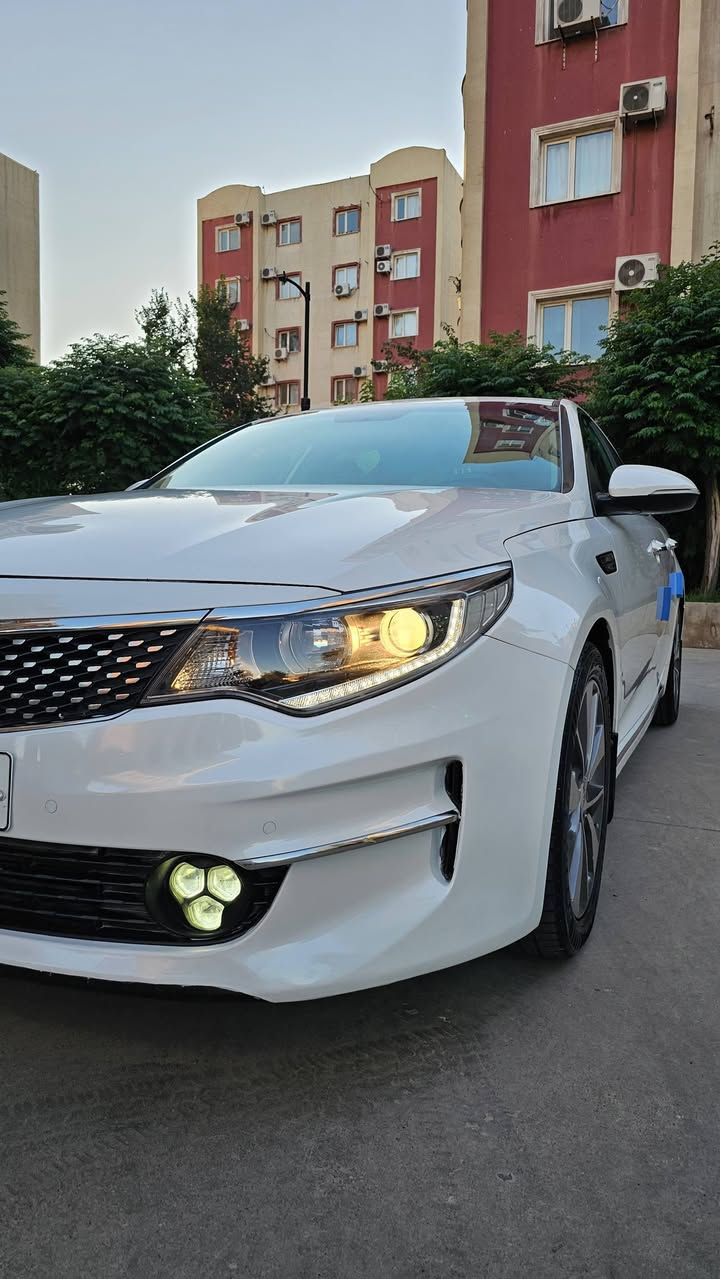 ﷽
كيا اوبتما 2018 خليجي
محرك دوش DOHC 2000 گير بلادي مكفول مكينه مكفوله من كل عيب (مفتوحه اويل پم امبدل فقط) ماشيه 118 الف كيلومتر
السياره مكفوله من الصبغ والتبديل والفتح بيها مكانين صغار بارد والسونار بالمنشور
مواصفات مميزه داخل ودشبول بيجي
بصمة تشغيل وابواب وصندوگ / تبريد مركزي قطعتين امامي خلفي /تحكمات ستيرن جهتين /گير اوتوماتيك وعادي وشفتات تحكم بالگير على الستيرن /شاشه وكامره خلفيه بلاديات / دواخل صاج ملكي /بردات خلفيه بلادي /شحن وايرليس /انظمة قياده ايكو وسبورت ونورمل /كروس تحديد سرعه /مرايات اوتو شفط واشاير بالمري /صندوق ذكي يفتح عند الاقتراب /حساسات امامي خلفي /بروجكترات ولد امامي نهاري لايت امامي عدسات متحركه /بگ لايت شمعه ليزري /يدات نيكل وانارة ترحيب باليدات /5 ويل كب حجم 18 بريك 4 دسكات /دوسات داخليه نيكل  ...
حداديتها مرتبه تايراتها نظيفه تبريد ممتاز العده وكتلوكات الشركه وياها
رقم اربيل الدولي الجديد هزه وبراد جديدات سنويه جديده الى 2029 باسمي تحويل مباشر بنفس اليوم
مكان السياره بالسليمانيه امام الفاملي مول
السعر 168$ ومجال بسيط جداً
الشراي يتصل على الرقم ***********
