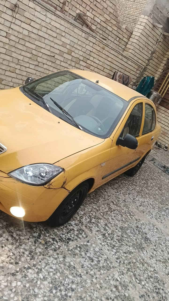 سلام عليكم طيبة2016 مكفولة من صبغ ومكينة وكير مكفولة تخم تاير جديد بيهة طخات قليلة ومبينات وسيارة متشتغل تكسي متروكة سعرة 38 قفلة ***********
